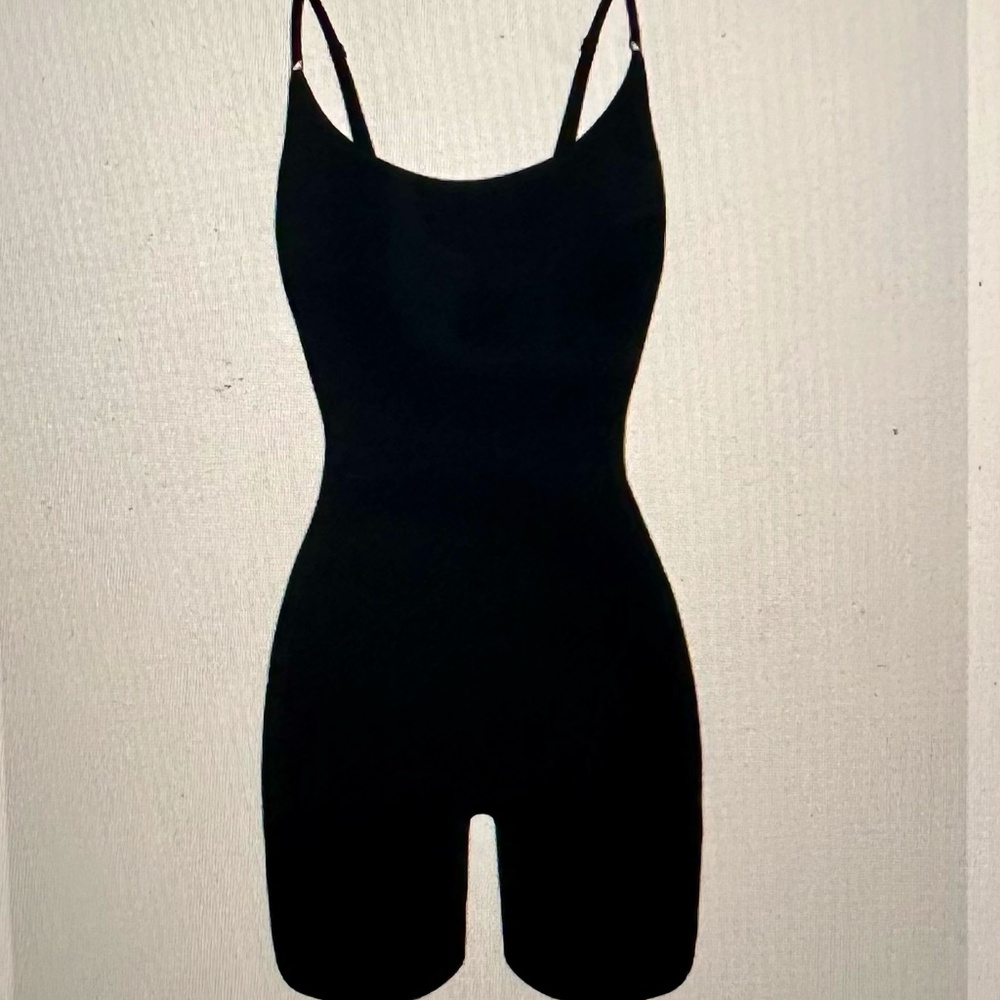 Smoothing Seamless Full Body Shaper